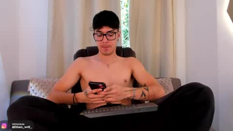 etham_wolf1 online show from 04-29-26, 04:55