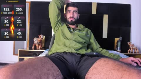 Snapshot of ethan__walker chatting on 01-06-25, 12:24 Ethan online show from 01-06-25, 12:24
