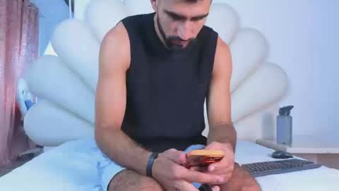 Snapshot of ethan__walker chatting on 09-11-25, 03:01 Ethan online show from 09-11-25, 03:01
