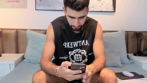 Ethan online show from 04-25-26, 07:11