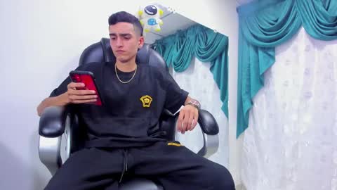 Ethan online show from 02-14-25, 01:23