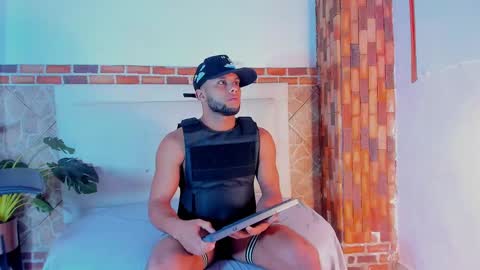 ethan helmut online show from 01-10-25, 11:22