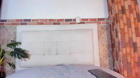 ethan helmut online show from 01-10-25, 05:24