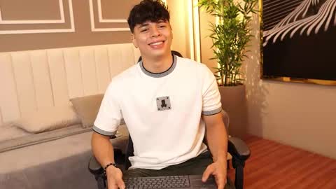 Snapshot of ethan_occonor chatting on 11-04-25, 11:31 ethan_occonor online show from 11-04-25, 11:31