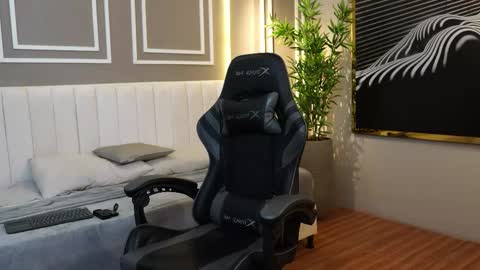 Snapshot of ethan_occonor chatting on 11-05-25, 08:14 ethan_occonor online show from 11-05-25, 08:14