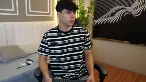 Snapshot of ethan_occonor chatting on 11-14-25, 01:21 ethan_occonor online show from 11-14-25, 01:21