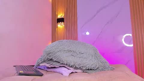 Snapshot of ethan_thouse chatting on 11-29-25, 07:55 ethan_thouse online show from 11-29-25, 07:55