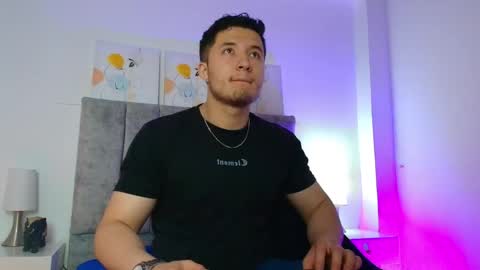 Snapshot of ethanconnor_ chatting on 05-11-26, 12:44 ethanconnor_ online show from 05-11-26, 12:44