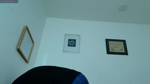 Snapshot of ethanconnor_ chatting on 05-21-26, 12:01 ethanconnor_ online show from 05-21-26, 12:01
