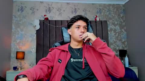 ethanlowell online show from 12-05-25, 07:17