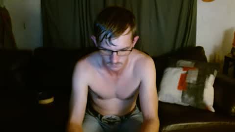 Snapshot of ethansteelexxx2 chatting on 04-09-26, 02:22 ethansteelexxx2 online show from 04-09-26, 02:22