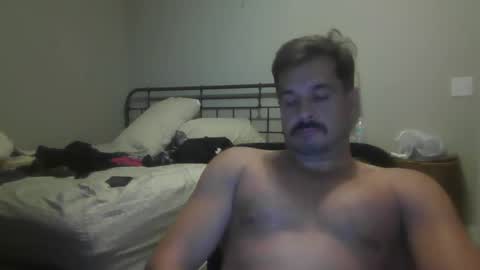 Snapshot of etim33 chatting on 10-07-25, 02:31 etim33 online show from 10-07-25, 02:31