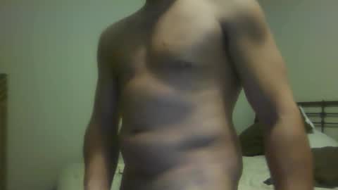 Snapshot of etim33 chatting on 11-17-25, 10:37 etim33 online show from 11-17-25, 10:37