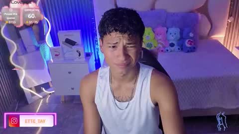 ette online show from 02-02-26, 03:49