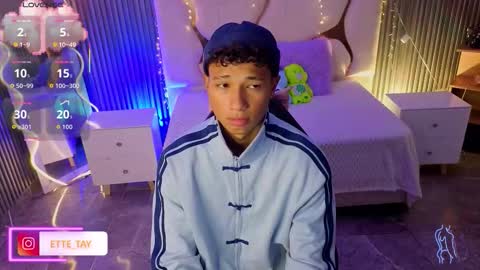 ette online show from 03-09-26, 03:32