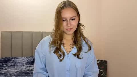 Snapshot of eugenierickel chatting on 05-17-26, 02:24 Alice online show from 05-17-26, 02:24