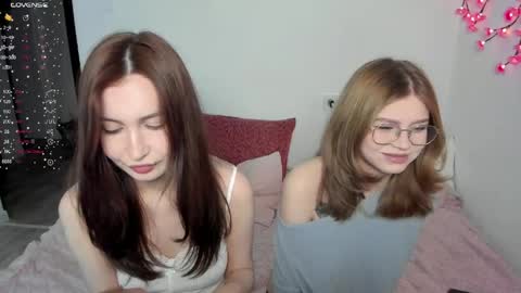Snapshot of eumomino chatting on 05-15-26, 05:53 Veronica Tiia Lilith left to right online show from 05-15-26, 05:53