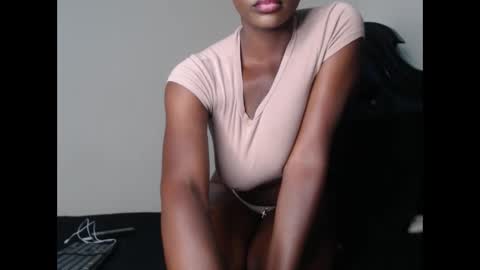 euphoria online show from 11-28-25, 08:17