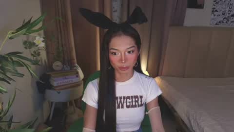 Snapshot of euphoric_goddess chatting on 06-22-26, 01:18 euphoric_goddess online show from 06-22-26, 01:18
