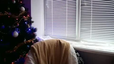 Snapshot of eva00186 chatting on 12-26-24, 07:35 eva00186 online show from 12-26-24, 07:35