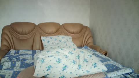 Snapshot of eva00186 chatting on 03-05-25, 10:11 eva00186 online show from 03-05-25, 10:11