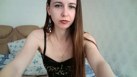 Snapshot of eva00186 chatting on 03-12-25, 02:01 eva00186 online show from 03-12-25, 02:01