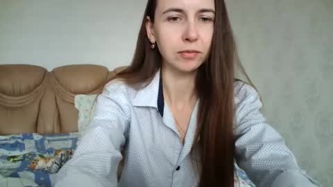 Snapshot of eva00186 chatting on 10-19-25, 11:00 eva00186 online show from 10-19-25, 11:00