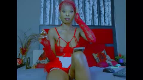 eva4him831 online show from 10-29-25, 10:06