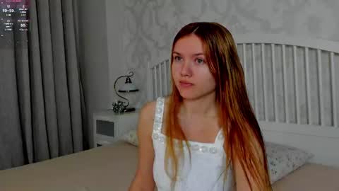 Snapshot of eva__lewis chatting on 07-12-26, 05:20 Eva GTM2 Mon Tue Thu Sat Sun 0400 am-1030am online show from 07-12-26, 05:20