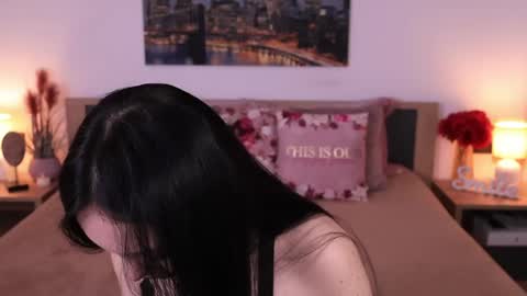 Snapshot of eva__si chatting on 05-31-26, 06:42 Eva online show from 05-31-26, 06:42
