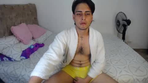 eva_adan19 online show from 02-11-25, 02:14