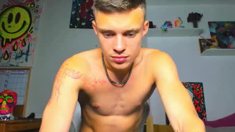 Hot Couple online show from 09-27-25, 11:59