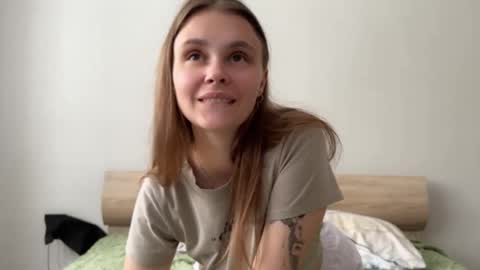 Snapshot of eva_calvin chatting on 10-02-25, 04:52 Eva Calvin online show from 10-02-25, 04:52