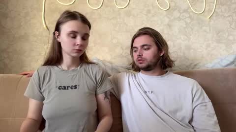 Eva Calvin online show from 01-19-26, 05:00