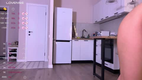 Eva online show from 11-26-25, 01:39