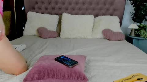 Eva online show from 02-02-26, 03:11