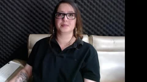Snapshot of eva_cutie36 chatting on 04-21-26, 11:51 eva online show from 04-21-26, 11:51