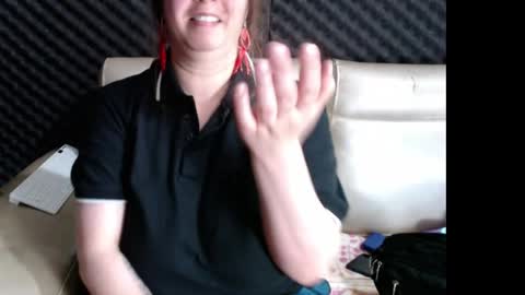Snapshot of eva_cutie36 chatting on 04-30-26, 01:45 eva online show from 04-30-26, 01:45