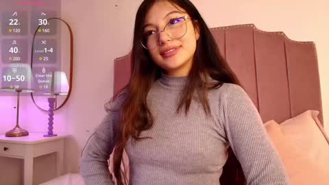 Snapshot of eva_depp chatting on 12-17-24, 04:43 Evaa Depp online show from 12-17-24, 04:43