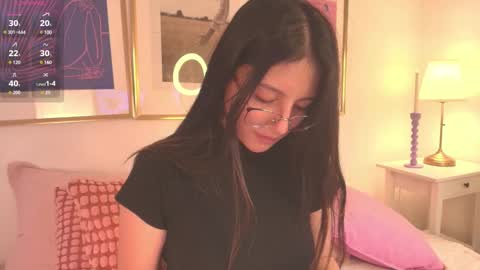 Snapshot of eva_depp chatting on 03-01-25, 05:16 Evaa Depp online show from 03-01-25, 05:16