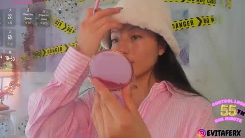 Snapshot of eva_depp chatting on 10-27-25, 04:11 Evaa Depp online show from 10-27-25, 04:11