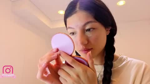 Eva online show from 05-19-26, 10:10