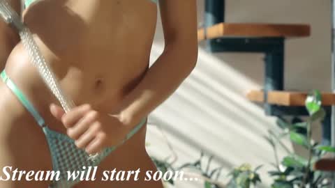 Snapshot of eva_fashionista chatting on 12-02-25, 06:36 Eva online show from 12-02-25, 06:36