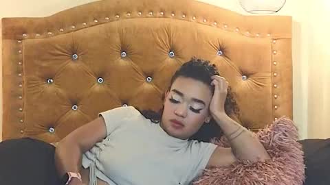 Snapshot of eva_foxs chatting on 11-22-25, 11:26 Eva Foxs online show from 11-22-25, 11:26