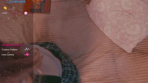 Snapshot of eva_gloss chatting on 12-19-24, 08:55 Eva online show from 12-19-24, 08:55