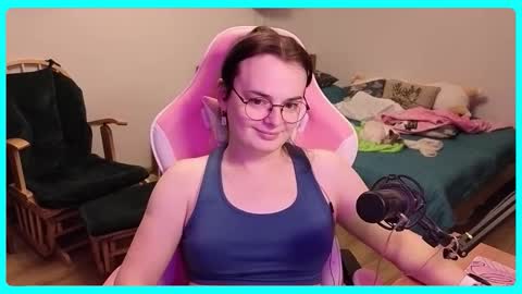 Snapshot of eva_katt chatting on 10-26-25, 09:31 Gamer Katt online show from 10-26-25, 09:31