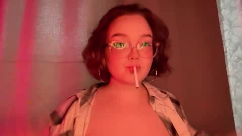 eva_kittenn online show from 11-15-25, 11:40