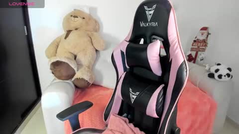 Eva   online show from 12-06-24, 03:41