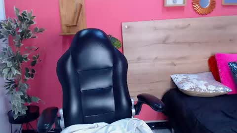 eva_love49 online show from 07-28-26, 07:39