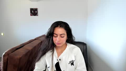 Snapshot of eva_monn chatting on 07-08-26, 04:55 eva_monn online show from 07-08-26, 04:55